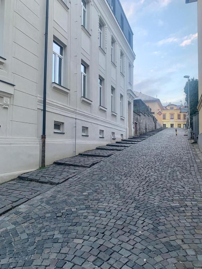 Bl - The Penthouse, 24Hr Self Check-In, 2 Bedrooms, Fireplace, Ac, Panoramic View From Main Balcony, 3-Minute Walk To City Center Banská Bystrica Buitenkant foto